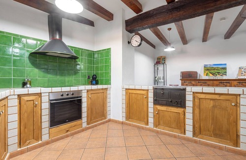 Torrelles de Foix House | Country House 'Ca La Munda-Can Cruset' with Mountain View, Private Pool and Wi-Fi