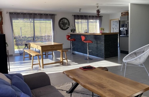 Brignac-la-Plaine House | Country house on family property