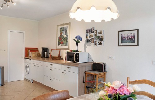Wangerland Cottage | Country House 'Friesenhof' with Shared Terrace, Private Garden and Wi-Fi
