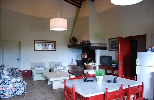 Castelfiorentino Other | Country House/Farm House in Castelfiorentino with 3 bedrooms sleeps 6