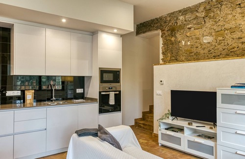Madremanya House | Country House 'L'alzina Madremanya' with Mountain View, Wi-Fi and Air Conditioning