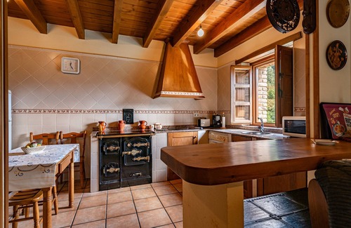 Penamellera Baja House | Country House 'Mesilda' with Mountain View, Private Terrace and Balcony