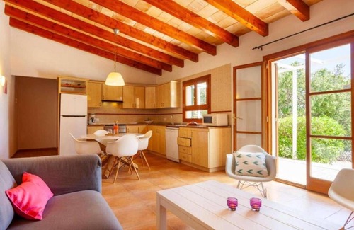 Arta Villa | Country House 'Sa Caseta' with Mountain View, Private Pool and Wi-Fi