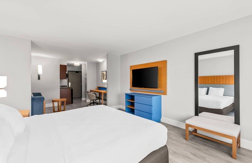 Elizabethtown Hotel | Country Inn & Suites by Radisson, Elizabethtown, KY