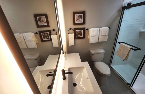 Dahlgren Hotel | Country Inn & Suites by Radisson, Dahlgren-King George, VA