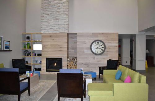 Halfway Hotel | Country Inn & Suites by Radisson, Hagerstown, MD
