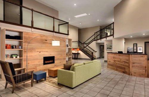 Dahlgren Hotel | Country Inn & Suites by Radisson, Dahlgren-King George, VA