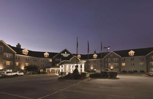 Sprague Hotel | Country Inn & Suites by Radisson, Beckley, WV