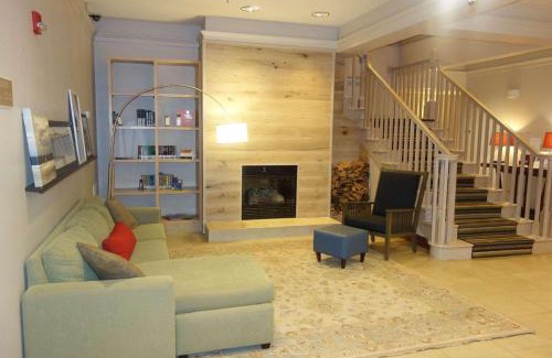 Helen Hotel | Country Inn & Suites by Radisson, Helen, GA