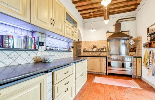 Castiglione in Teverina House | Country House Casale dei Gelsi Entire property including swimming pool for private use