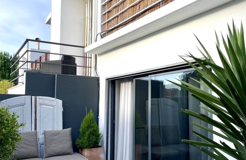 Castelo Villa | Country retreat 5 minutes from the fantastic beaches of Meco. Family Space