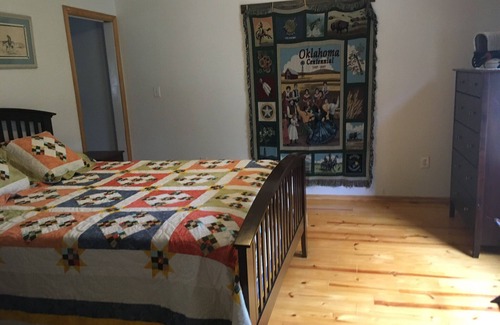 Stillwater House | Country serenity 15 min from OSU campus