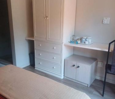 Greater Johannesburg Metropolitan Area House | Countrylane Lodge