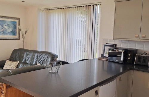 Upper Killay Cottage | Countryside Cottage in Swansea near Gower
