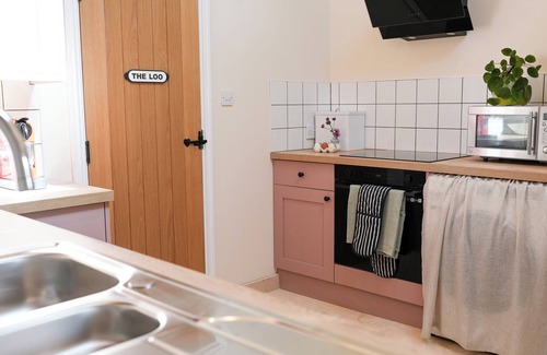 Patrixbourne Cabin | Countryside Lodge on 25-Acre Estate Pet Friendly Fire Pit Ponds Gardens