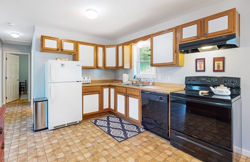 West Townshend House | Countryside, mountain-view house near eagle's nest with patios - dog-friendly