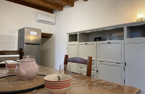 Rongeres Cottage | Countryside Retreat: Renovated Cozy Home, Close to Vichy, With All Comforts