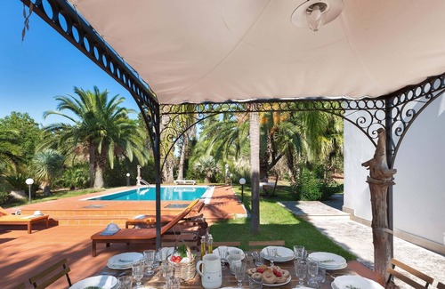 Ugento Villa | Countryside villa with swimming pool, olive tress, fruit trees, tropical garden!