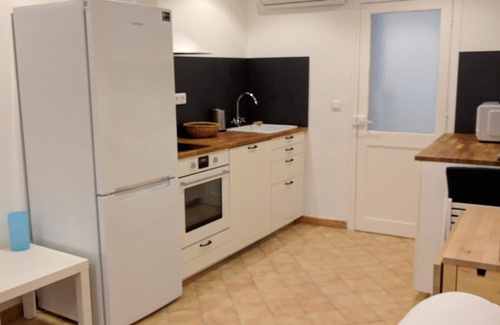 La Valette-du-Var Apartment | Coup DE Coeur Charmant 2 pc Centre Ville Historique Calme rue Piétonne 2-4 Pers