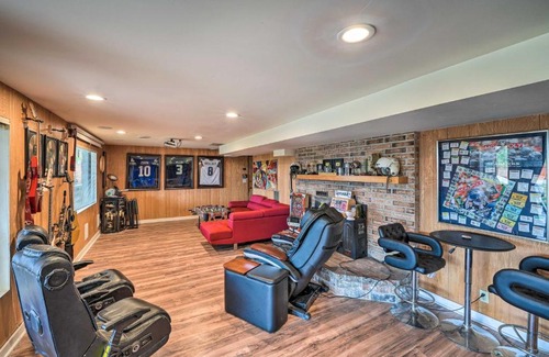 Coupeville House | Coupeville Home - Whale Watching From Deck!