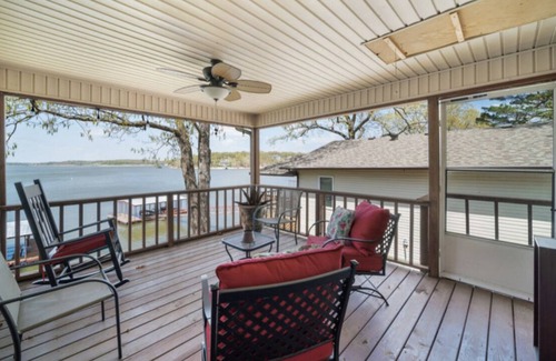 Grove House | Courthouse Hollow, Lakefront Home, 3 bed 2 bath, big views!