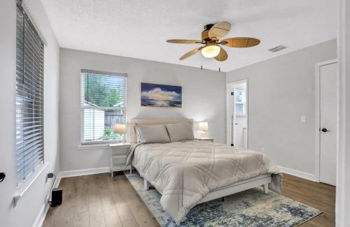 Golden Glades - The Woods House | Courtney Woods Oasis by SkyRun Jacksonville