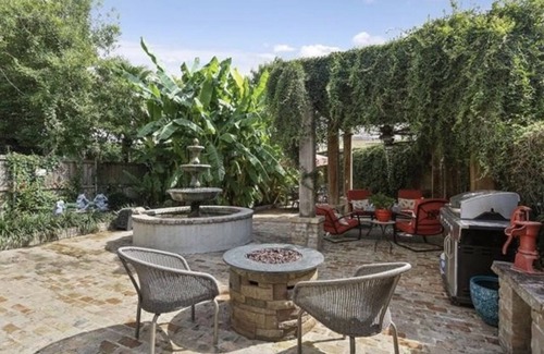 French Quarter Apartment | Courtyard apartment in the best location
