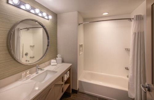 Jekyll Island Hotel | Courtyard by Marriott Jekyll Island