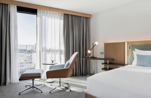 Biel Hotel | Courtyard By Marriott Biel/Bienne