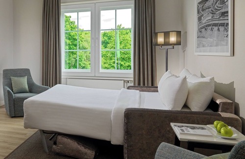Langenhorn Hotel | Courtyard by Marriott Hamburg Airport