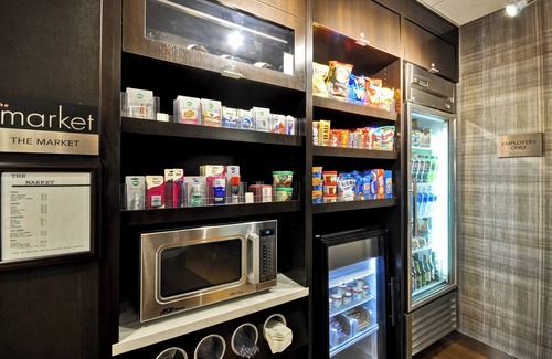 Northside Hotel | Courtyard by Marriott Jacksonville Airport