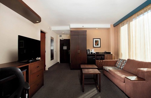 Ville-Marie Hotel | Courtyard by Marriott Montreal Downtown