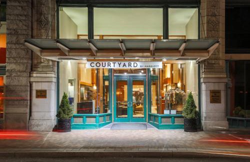 Cultural District Hotel | Courtyard by Marriott Pittsburgh Downtown