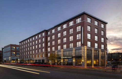 Portland Hotel | Courtyard by Marriott Portland Downtown/Waterfront