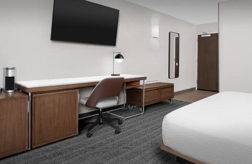 Tigard Hotel | Courtyard by Marriott Portland Tigard