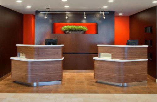 Pueblo Hotel | Courtyard by Marriott Pueblo