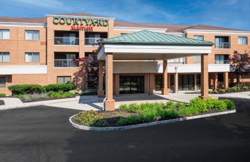 West Orange Hotel | Courtyard by Marriott West Orange