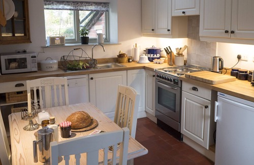 Longford Cottage | Courtyard Cottage at Underhill House