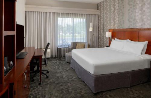 Gulf Shores Hotel | Courtyard Gulf Shores Craft Farms