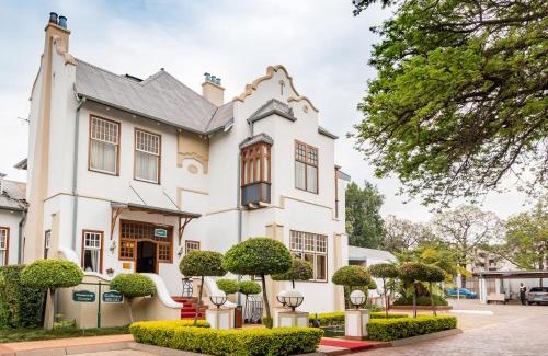 Arcadia Hotel | Courtyard Hotel Arcadia