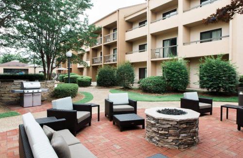 Gunter Afs Hotel | Courtyard Montgomery