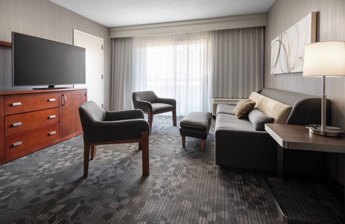 Larkspur Hotel | Courtyard San Francisco Larkspur Landing/Marin County