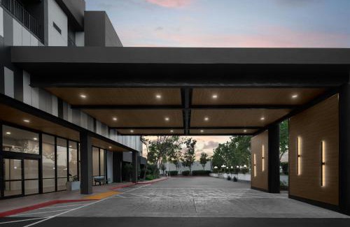 San Jose Hotel | Courtyard San Jose Airport