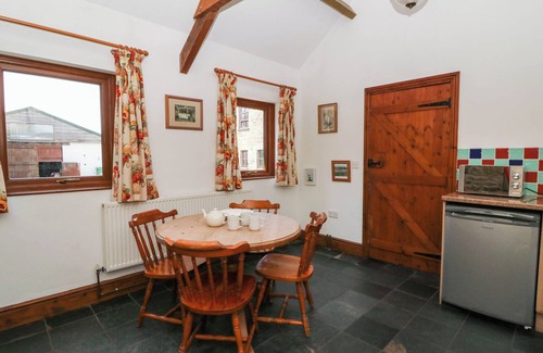Penbryn Cottage | COVE COTTAGE, pet friendly, character holiday cottage in Llangrannog