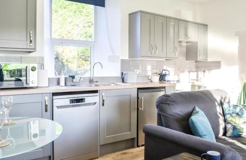 Dalbeattie House | Cowar Bothy