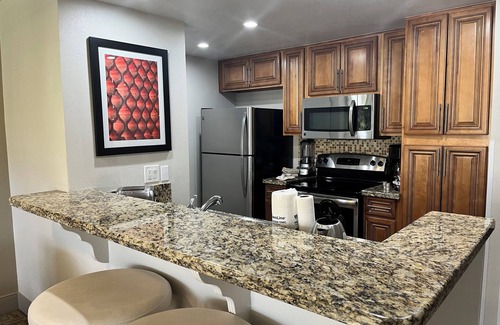 Cathedral City Resort | Cozy 1-bdrm condo in resort in Cathedral City.