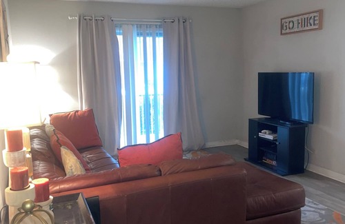 Sandy Springs Apartment | Cozy 1-bedroom apartment in lovely Sandy Springs with fitness room, WiFi