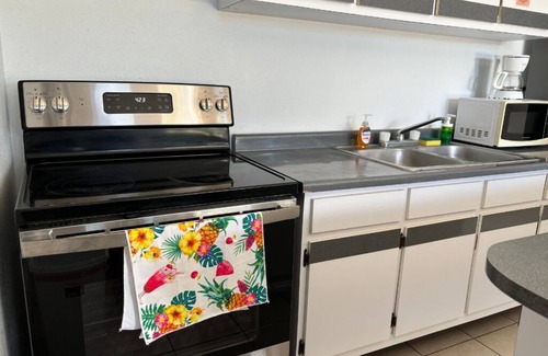 Rio Jueyes Apartment | Cozy 1-bedroom apartment in enjoyable Salinas with AC, WiFi