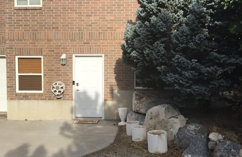 Box Elder County Apartment | Cozy 1-bedroom apartment in the quiet Radio Hill district of Tremonton.