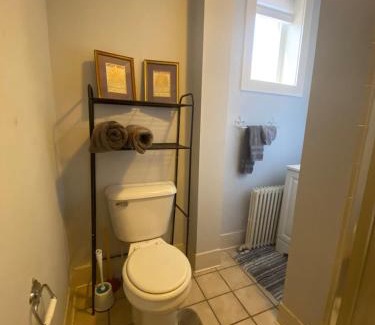 Allentown Apartment | Cozy 1 bedroom apartment